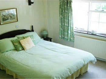 Mannings Heath Hotel Χόρσαμ Εξωτερικό φωτογραφία